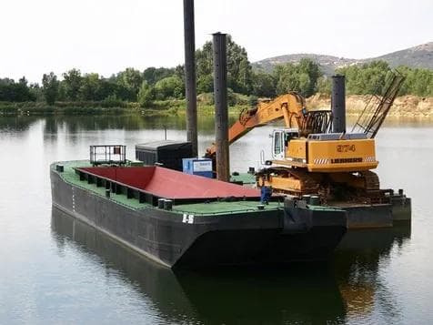 Self-Propelled Dump Barge — Hull Renewal — Pakistan Navy / Marine engineering project by FAST Engineering & Services — photo 1